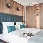 Отель Baltic Hideaways Warnemuende 4*