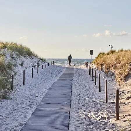 Otel Baltic Hideaways Warnemuende 4*