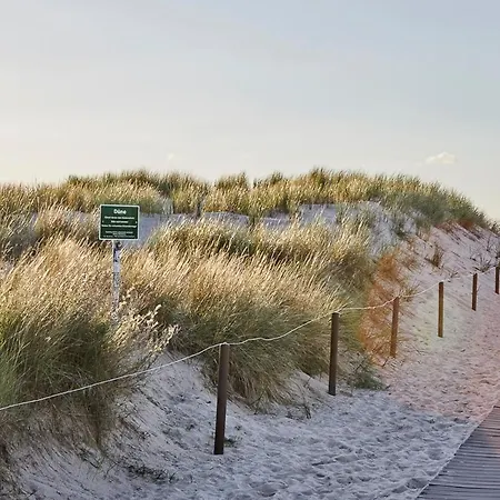 Отель Baltic Hideaways Warnemuende Росток