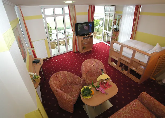 Baltic Hideaways Warnemuende Отель 4*